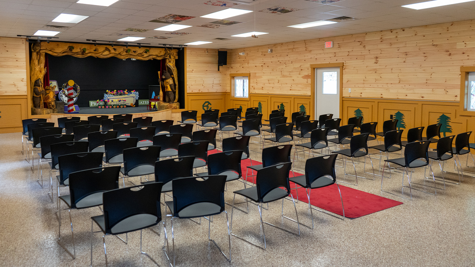 TheatrePhoto Pine Tree Camp Retreat and Rental Experience