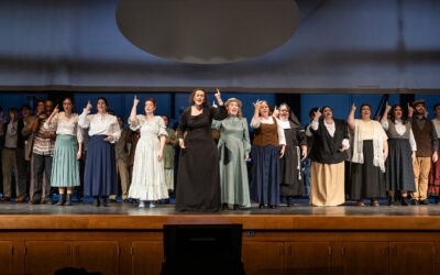 Sign Language on the Stage